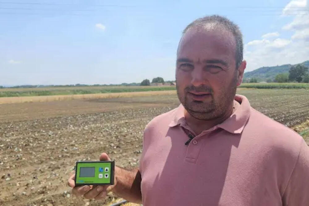 Više ne mora da moli Boga da padne kiša: Vlade iz Čačka na svom imanju več zasadio treću kulturu za ovu sezonu