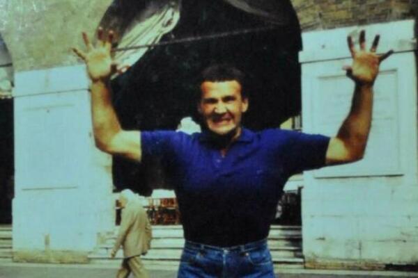 PLAŠILI GA SE I MRTVOG, RADIO ZA DB I NOSIO NAJTEŽU KAJLU Ubijao je svakog ko mu se zameri: Otac mu bio poznati...