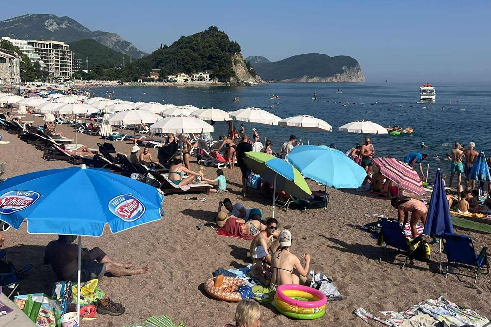 Crnu Goru tek čeka pakao?! Buktinje okovale zemlju, a temperatura ide preko 40 stepeni - evo šta im se sprema!