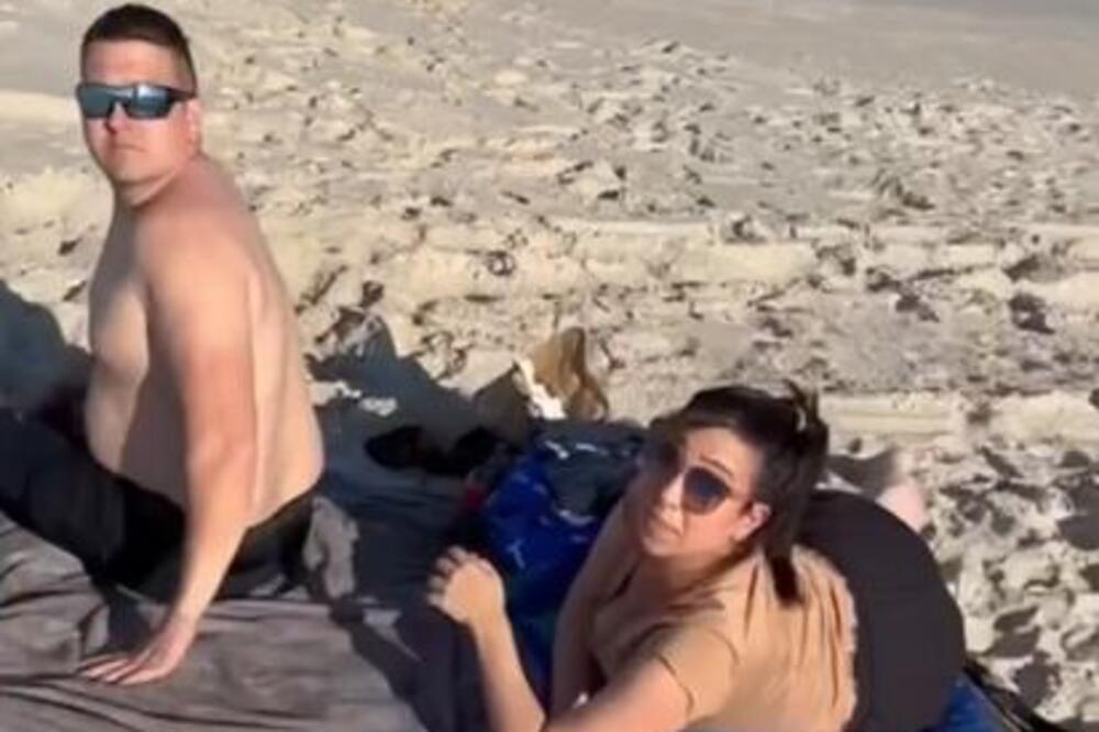 Ljubavnicu uhvatila golu sa mužem, pa sve snimila kamerom! Kad je prišla bliže, usledio krš i lom