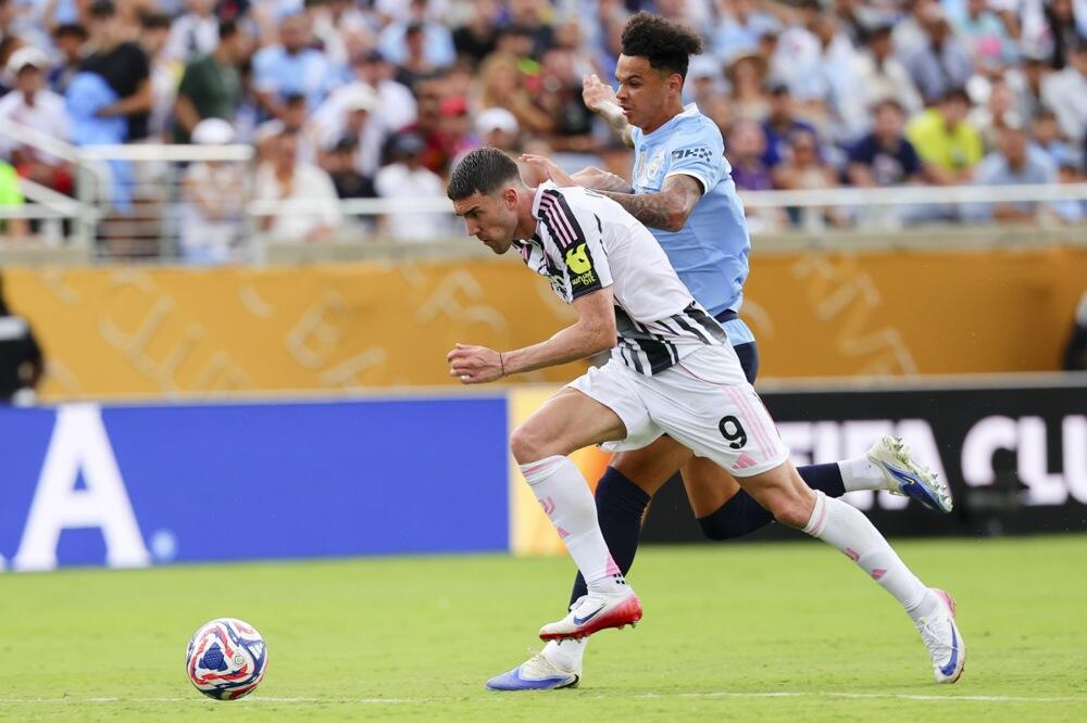 Situacija koju ne žele ni Juventus ni Dušan Vlahović...