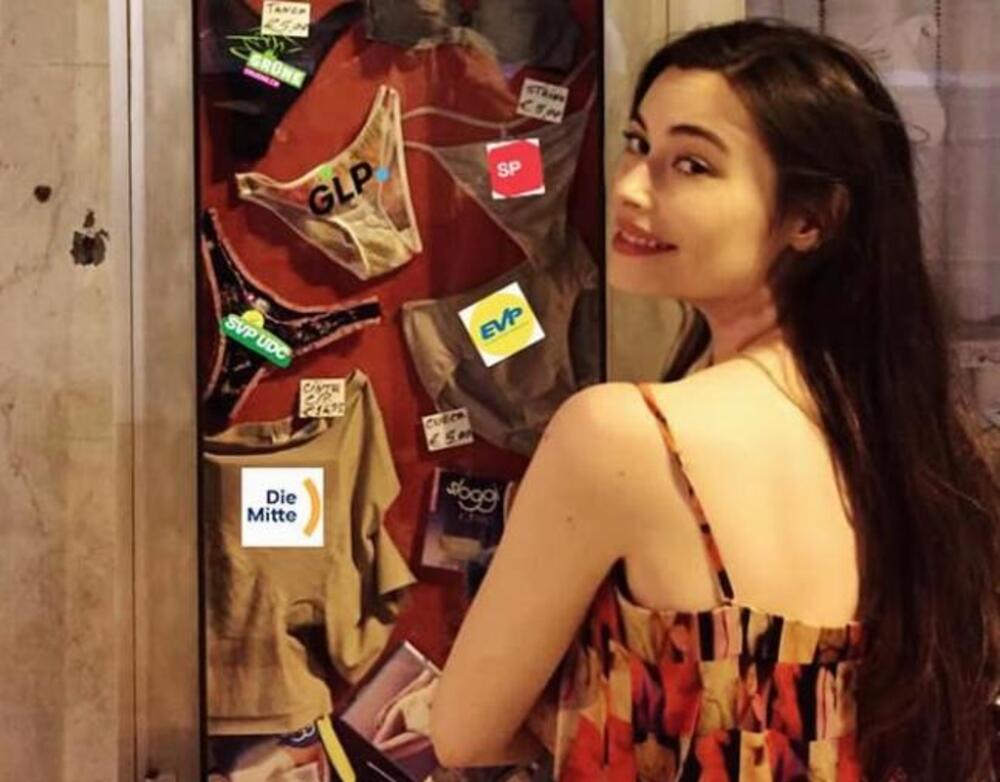 Švicarska političarka, rojena v BiH, prejela denarno kazen zaradi streljanja na ikono