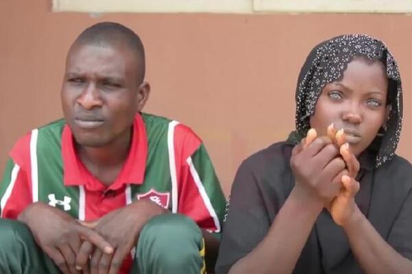 Kad su videli ovu Nigerku ljudi bežali, a muž ju je ostavio! Zbog detalja na glavi stavljena je na STUB SRAMA