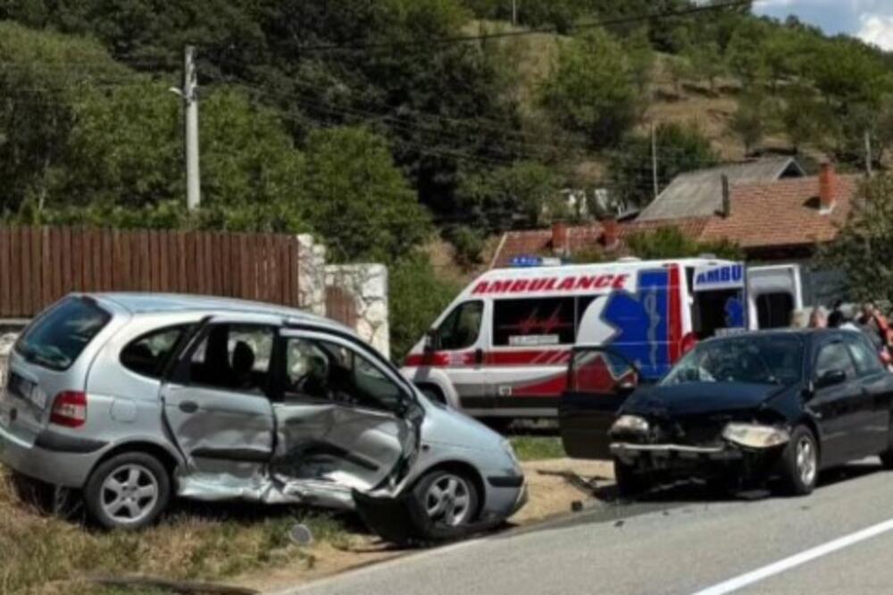 Strašan sudar kod Rudne glave: Povređeno 6 osoba!