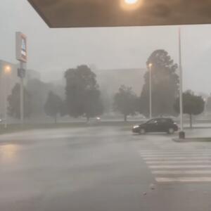 Nevreme se velikom brzinom kreće ka Srbiji, samo što nije udarilo! Hitno se oglasio RHMZ, stiže totalni potop