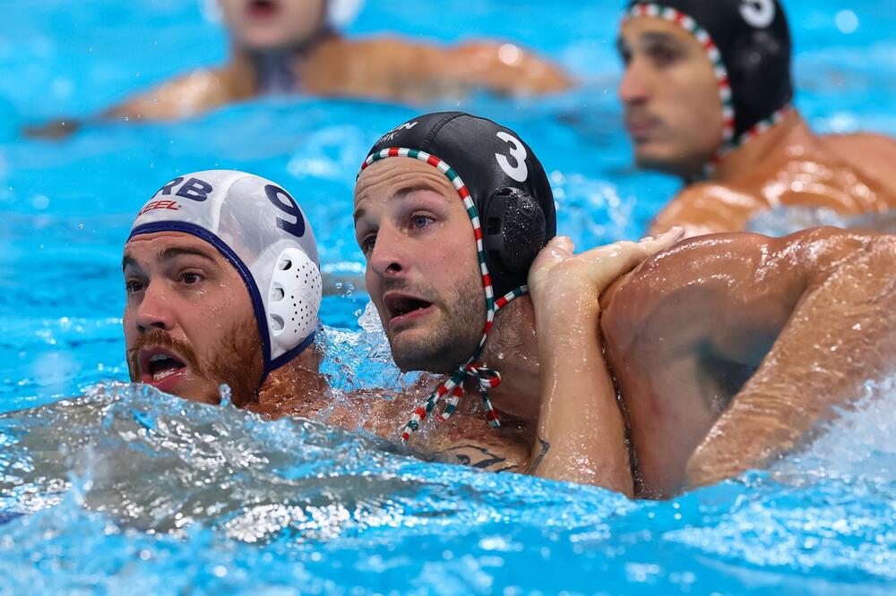 Vaterpolisti Srbije stali na korak do velikog preokreta! "Delfini" zaboravili na odbranu - Mađarska u finalu (Foto)