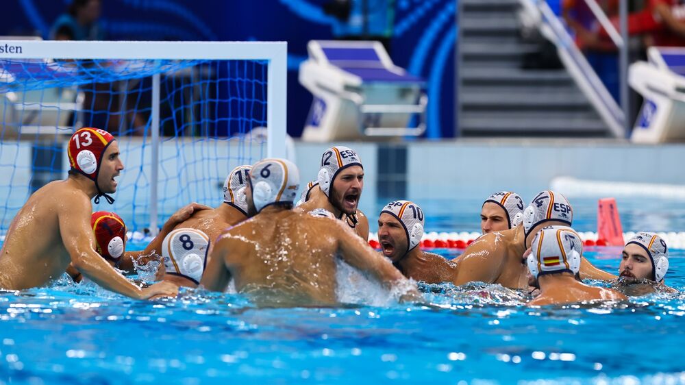 Vaterpolisti Španije na meču protiv Mađarske