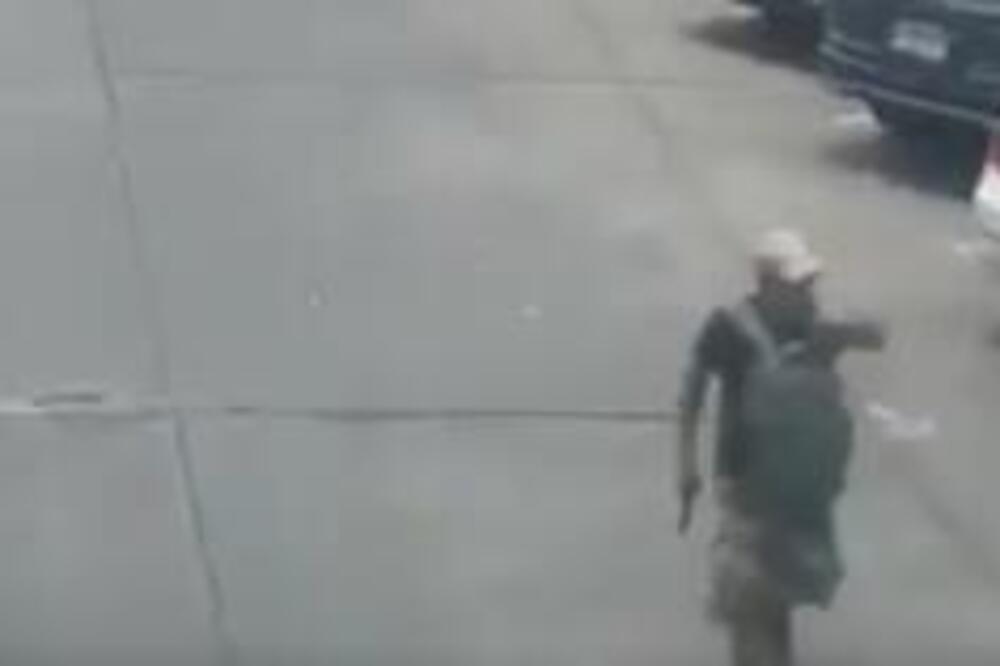 Prvi snimak pucnjave na pijaci: Bivši radnik pobio ljude na najprometnijem mestu u gradu, pa izvršio samoubistvo!