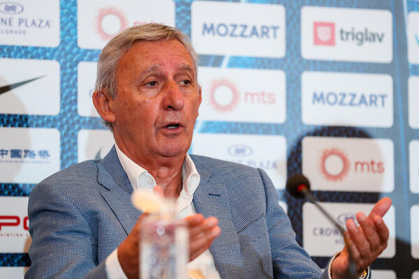 Pešić zabrinuo sve: Srbija bez jednog od najboljih na Evrobasketu?