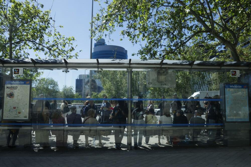 Ubila partnera, pa krvava odšetala do autobuske stanice! Muškarac preminuo na licu mesta, horor u komšiluku!