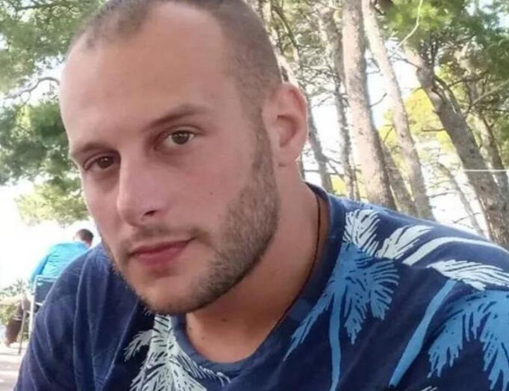 Ognjen Tukić (31) nestao u Baru: Od njega nema ni traga ni glasa već 14 dana, evo gde je poslednji put viđen (FOTO)