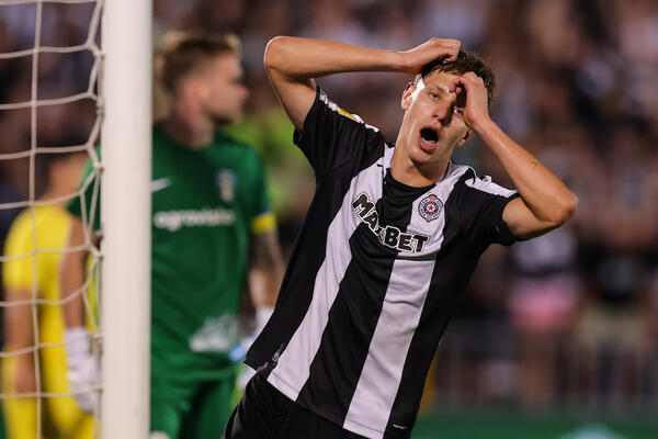 ESPRESO SAZNAJE: Partizan prodao Ugrešića!