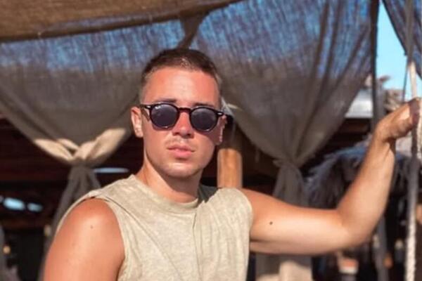 Našeg pevača prevarila devojka: Otkrio šok detalje, a sve se desilo sa NJIM