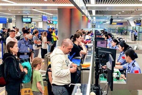 Kina uvela bezvizne povlastice praktično čitavom svetu!