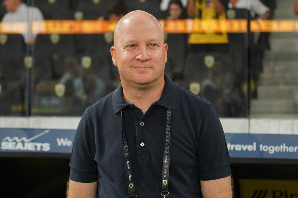 Bomba! Marko Nikolić dovodi Luku Jovića u Atinu i krade ga Veljku Paunoviću?!