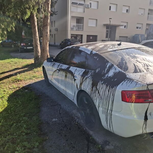 Ivana se vratila u rodni grad za odmor, a onda doživela šok: Kada je videla šta joj je urađeno sa automobilom...