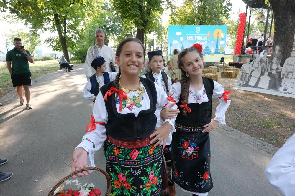 FESTIVAL ZNANJA I TRADICIJE NA „BEOGRADSKOM LETU”: Upoznavanje naše kulture kroz igru i umetnost