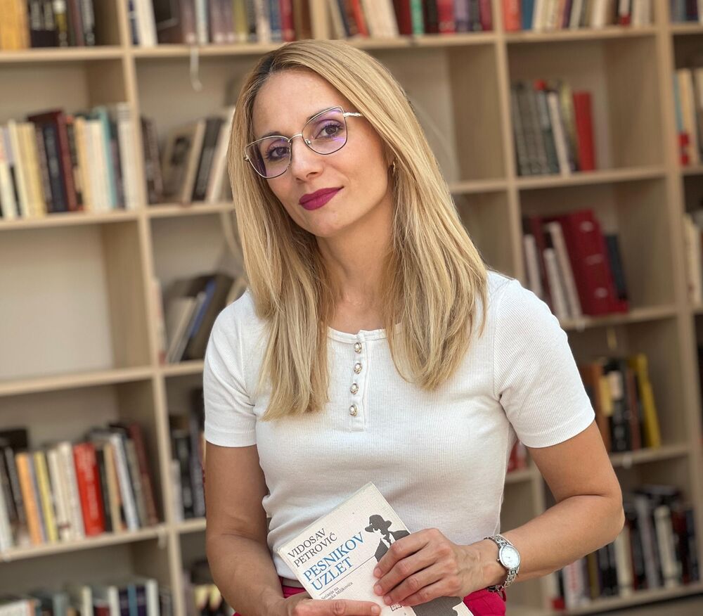 Jelka Panić, Biblioteka Ub