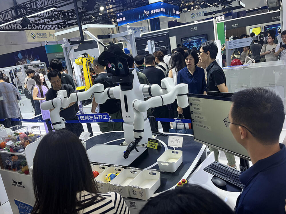 Kina 12. godina zaredom ostaje najveće tržište industrijskih robota