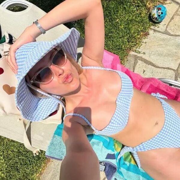 Kad se Anđa skine, mnogo mlađe devojke se obuku! Srpkinja raspalila maštu u bikiniju - 1 stvar ZAKUCAVA SRBE