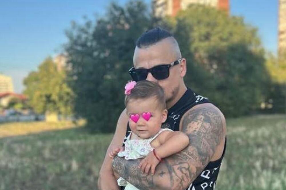 Od jutros cela Srbija plače! Ovako je izgledao prvi susret N.N. OCA sa ĆERKOM, slike će vas uzdrmati