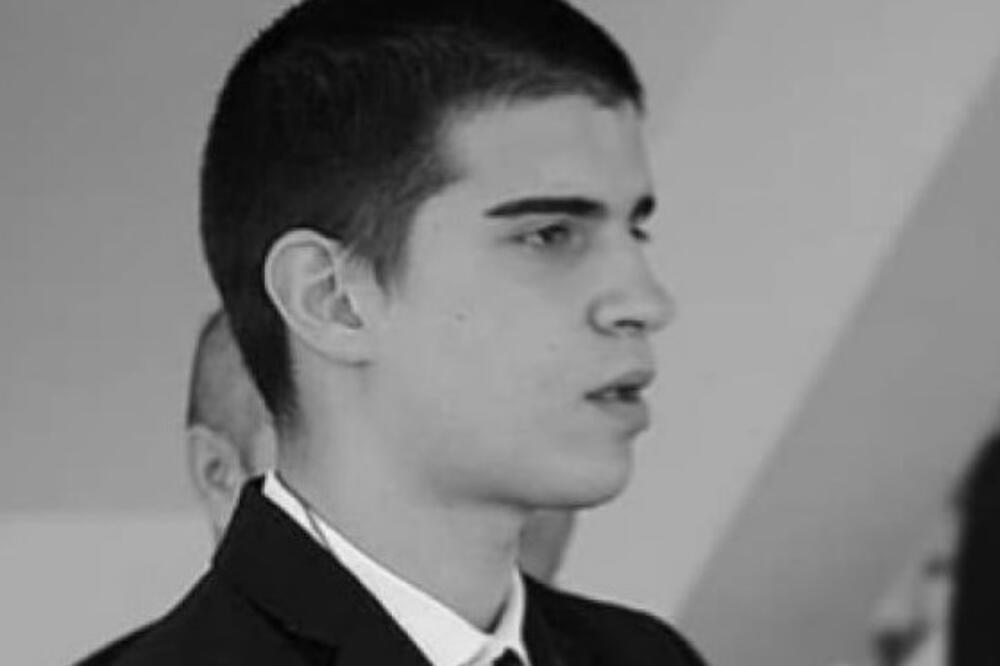 Poginuo mladi srpski sportista (26): Izgubio kontrolu nad vozilom, sleteo sa puta, nije mu bilo spasa!