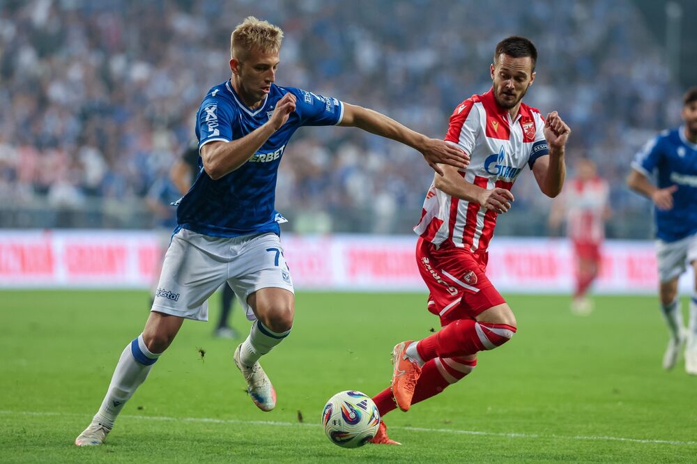 Mirko Ivanić na utakmici Leha i Crvene zvezde u Poznanju