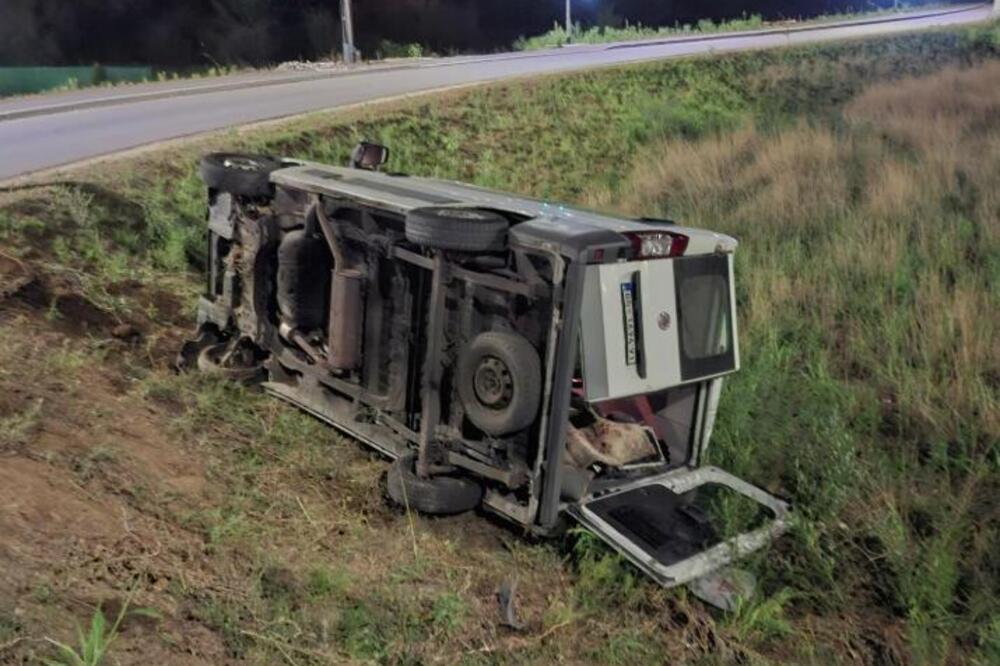 Članovi "Amadeus benda" sleteli sa puta! Evo šta je ostalo od KOMBIJA, jeziva slika sa lica mesta