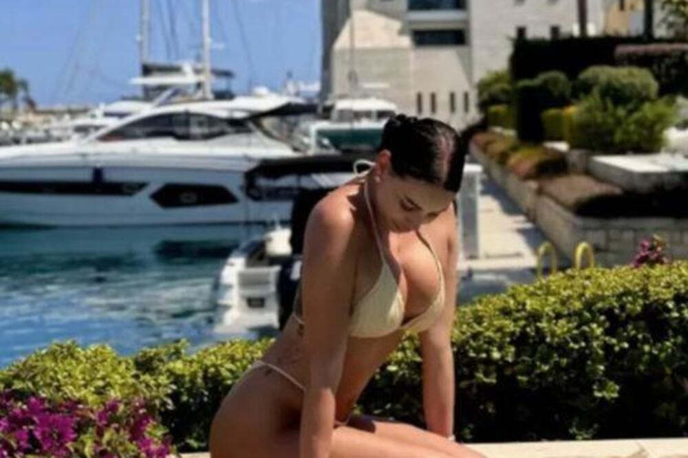 Udala se za fudbalera, a drugi čovek joj POKLONIO vilu! Ovo je prizor od više MILIONA EVRA, pogledajte