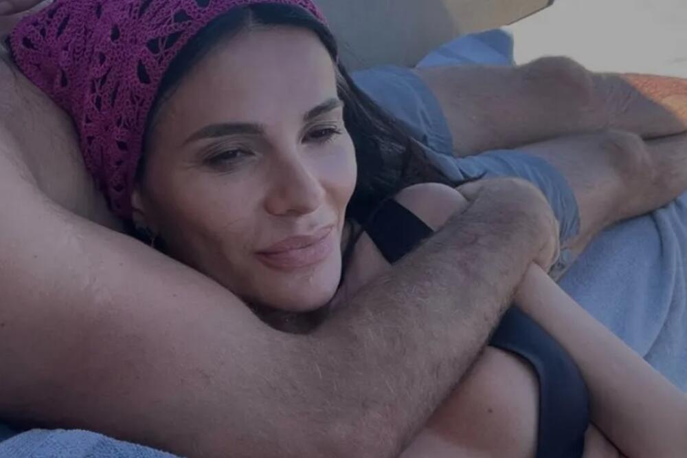 OVO JOJ JE "ZLATNA KOKA": Otkriveno od čega danas živi najpopularnija voditeljka u Srbiji! Plaćaju joj masno