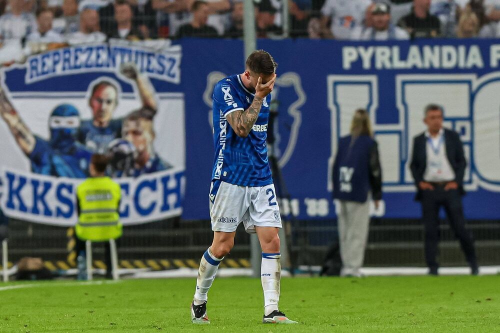 Filip Jagelo na utakmici Leha i Crvene zvezde u Poznanju