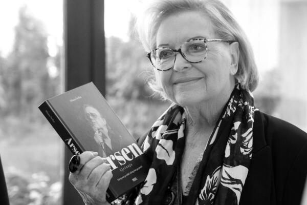 45 GODINA BILA SA DEDIĆEM, A PRE TOGA... Ljubavni život nije krila, o muškarcima se pisalo svašta - NIJE BILO LAKO