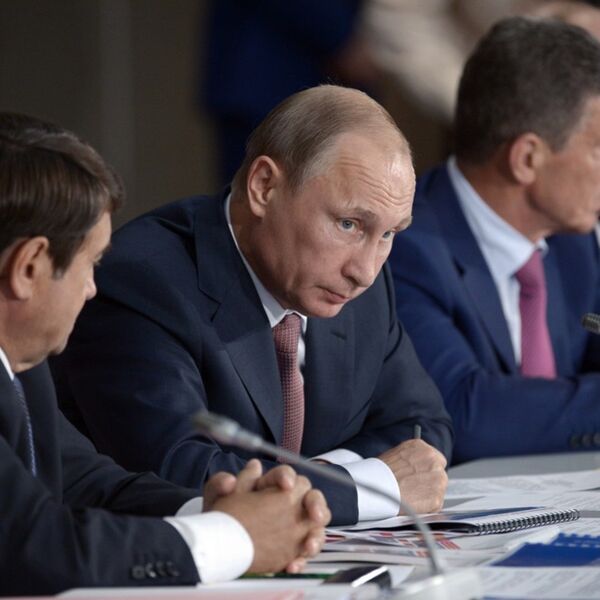 DA LI STE VI SVESNI DA STOTINE RUSA GINE JER JE ON SUMANUT? Oglasio se prvi čovek NATO-a, Putin će pozeleneti!