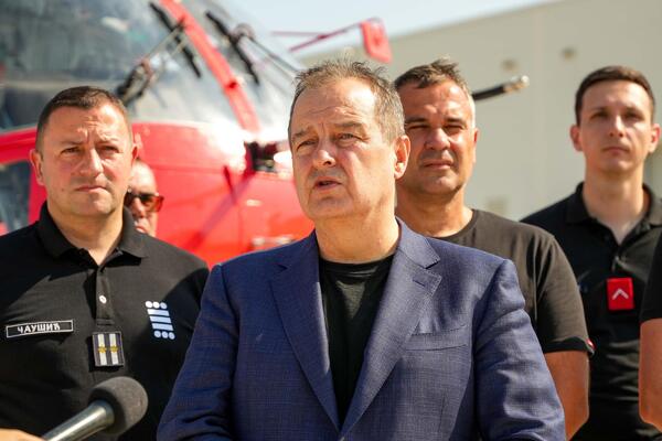 DAČIĆ IZNEO PIKANTERIJE! Uhapšena 2 dilera u Beogradu, zaplenjeno skoro 2 tone droge - evo šta se još zna o AKCIJI