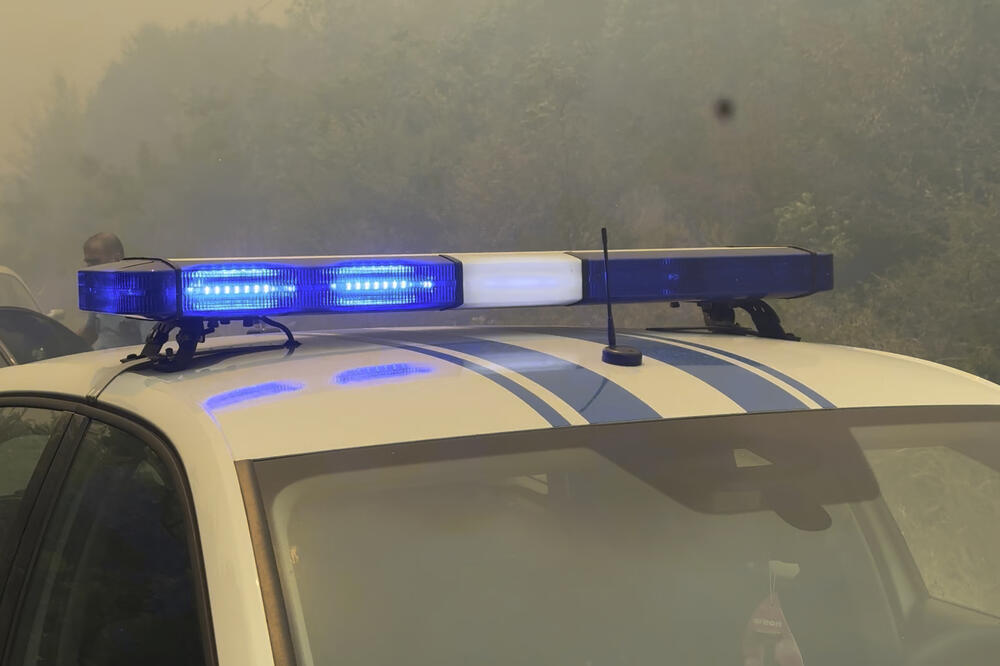 Buknuo veliki požar u luci u Hamburgu! Čuju se jake eksplozije, ima povređenih - SNIMAK NIJE ZA SVAKOGA