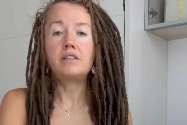 Nije se kupala 3 godine, ali to NIJE NAJGORE! "Štrokava isceliteljka" NEMA ODNOSE i ne jede ČVRSTU HRANU