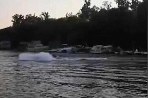 Užas na Tamišu: Skuterom prošao kroz grupu dece pa pobegao! Trener pokušao da ih zaštiti, ima povređenih! (VIDEO)