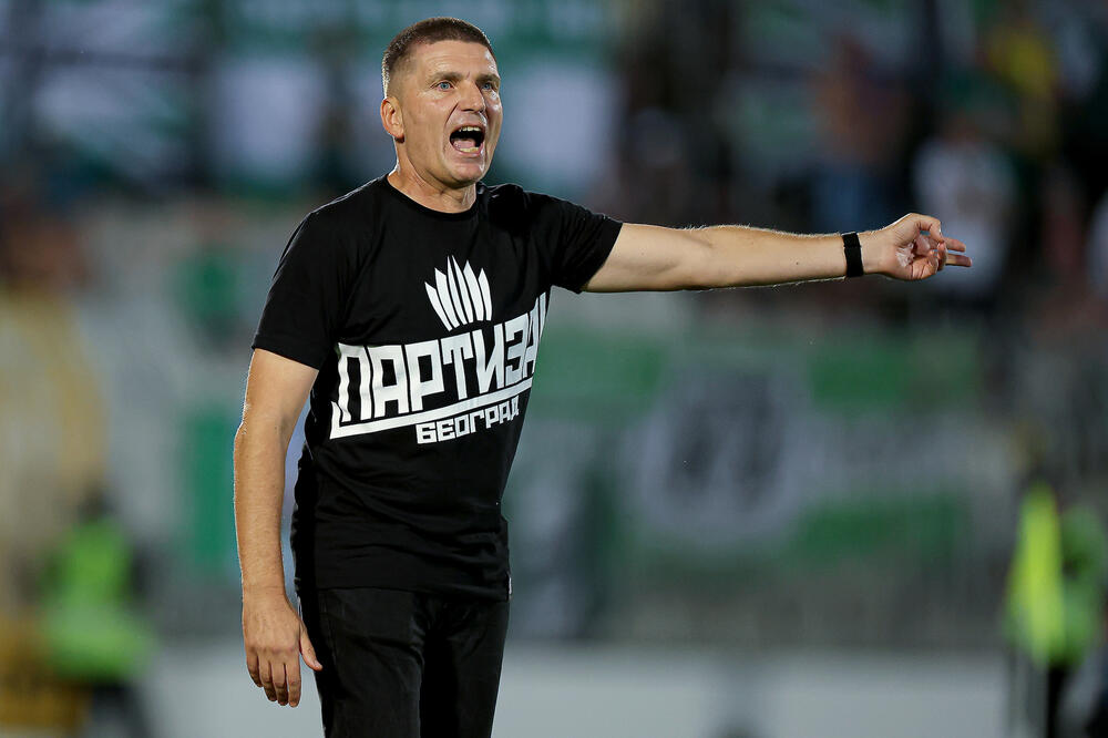 Blagojević otkrio: Imam jednu dilemu oko sastava!