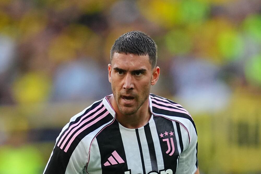 Dušan Vlahović ostaje u Seriji A - "bratski" tandem ponovo u borbi za trofeje?