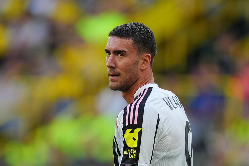 Dušan Vlahović u velikom problemu!