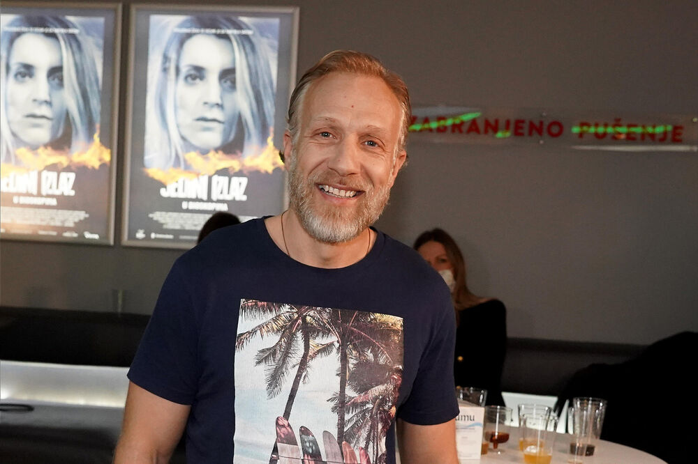 Niko ne zna da je ovaj poznati Srbin brat Milana Kalinića: Za njegovo ime čuli su svi, a evo u kakvim su odnosima