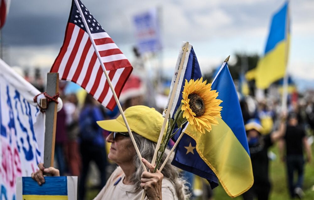 Protest na Aljasci uoči samita Putina i Trampa 