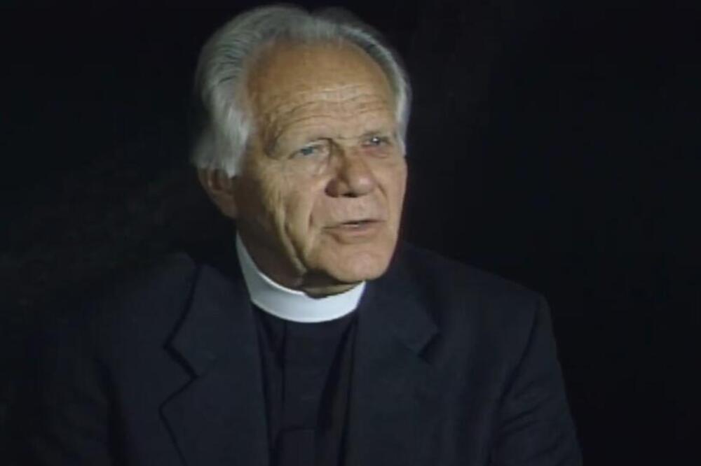 Isplivale mračne tajne pohotnog pastora! Bludničio po crkvi, dobio dete sa OVOM ženom, a onda je DNK test otkrio...