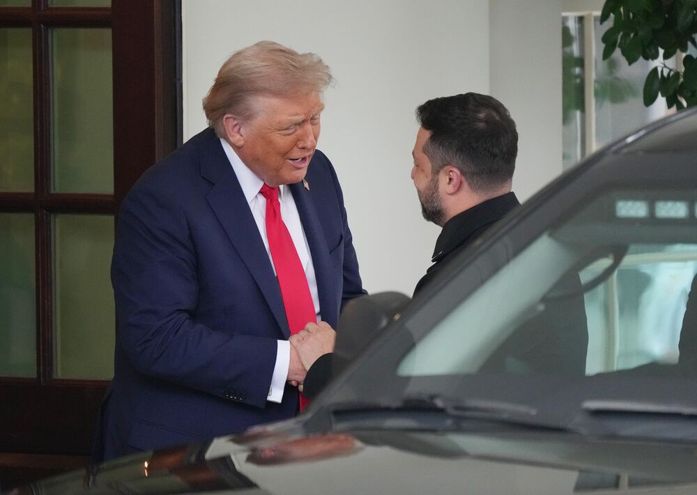 SVET ZANEMEO OD ŠOKA ZBOG ONOG ŠTO JE ZELENSKI POKLONIO TRAMPU! Pazite samo šta mu je dao, sve isplivalo u javnost!