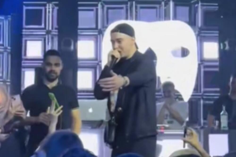 Srbin prekinuo nastup u Zadru! Počeo da se svađa sa momkom, a onda je USKOČIO VLASNIK KLUBA - ŠOK SNIMAK KRUŽI