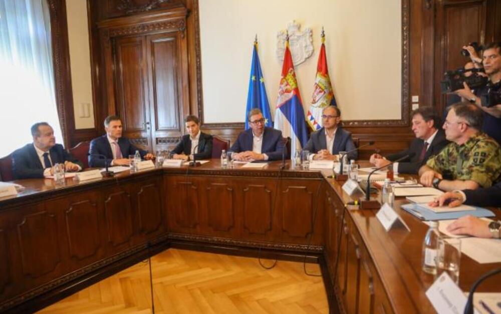 POČELA SEDNICA SAVETA ZA NACIONALNU BEZBEDNOST: Predsedava predsednik Aleksandar Vučić!
