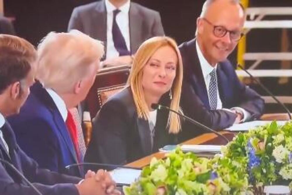 FINA, FINA, PA... Zabeležen ŠOK trenutak iz Bele kuće, kad vidite šta je Đorđa uradila SVE ĆE VAM BITI JASNO! VIDEO