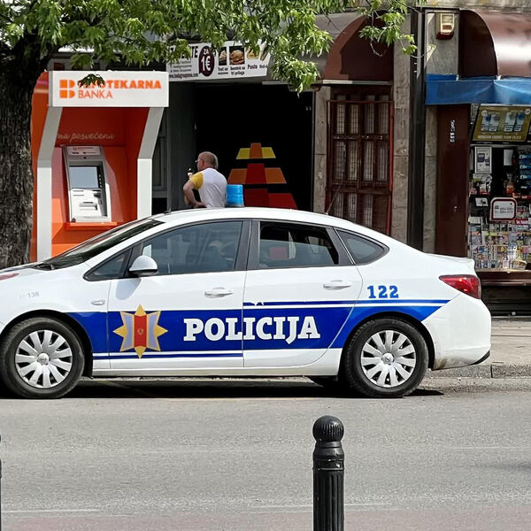 More izbacilo telo muškarca na Slovensku plažu! Horor u Budvi