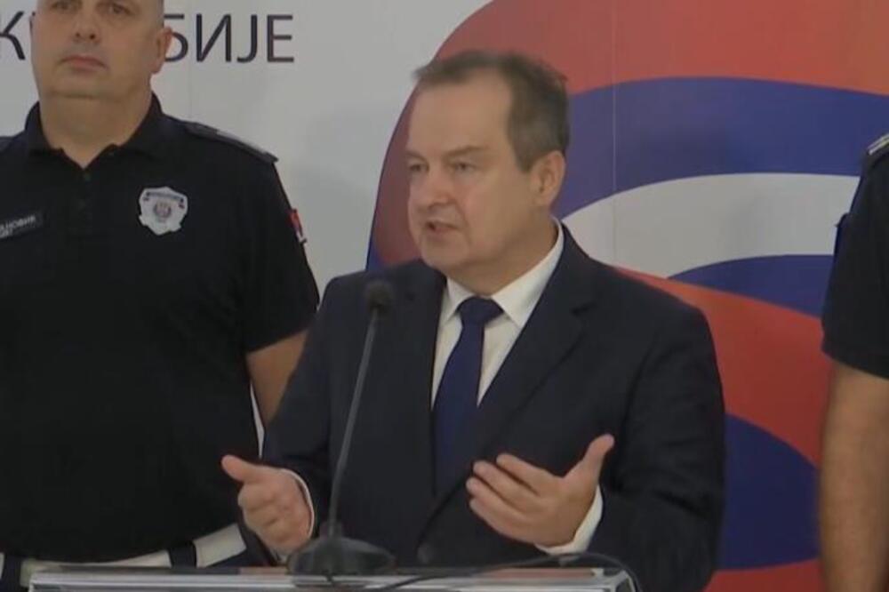 Oglasio se Ivica Dačić o slučaju Nikoline Sinđelić: Ministar izneo detalje hapšenja blokadera