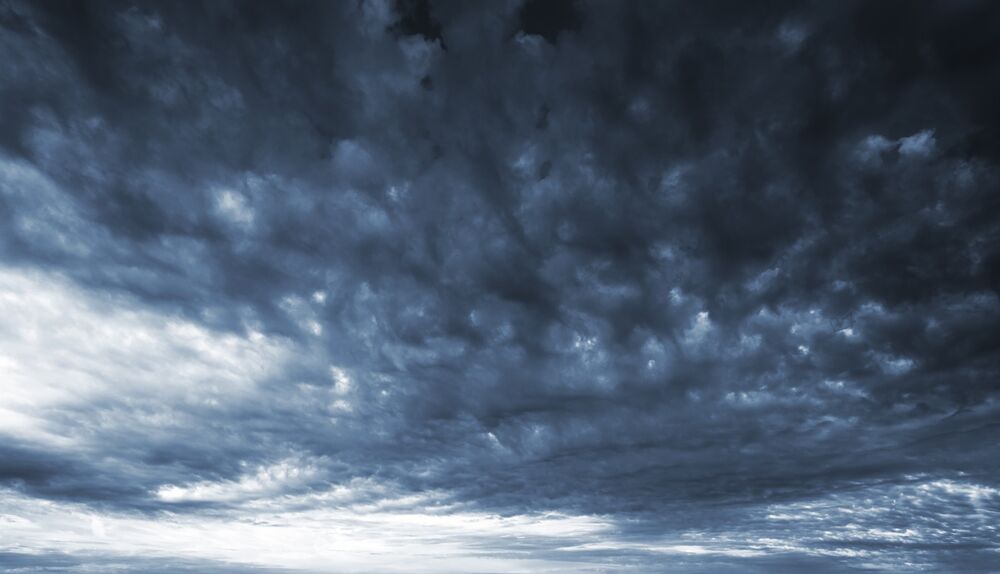 Uragan juri ka Evropi - stižu strašne oluje i talasi od 12 metara! Ove zemlje će se prve naći na silovitom udaru!